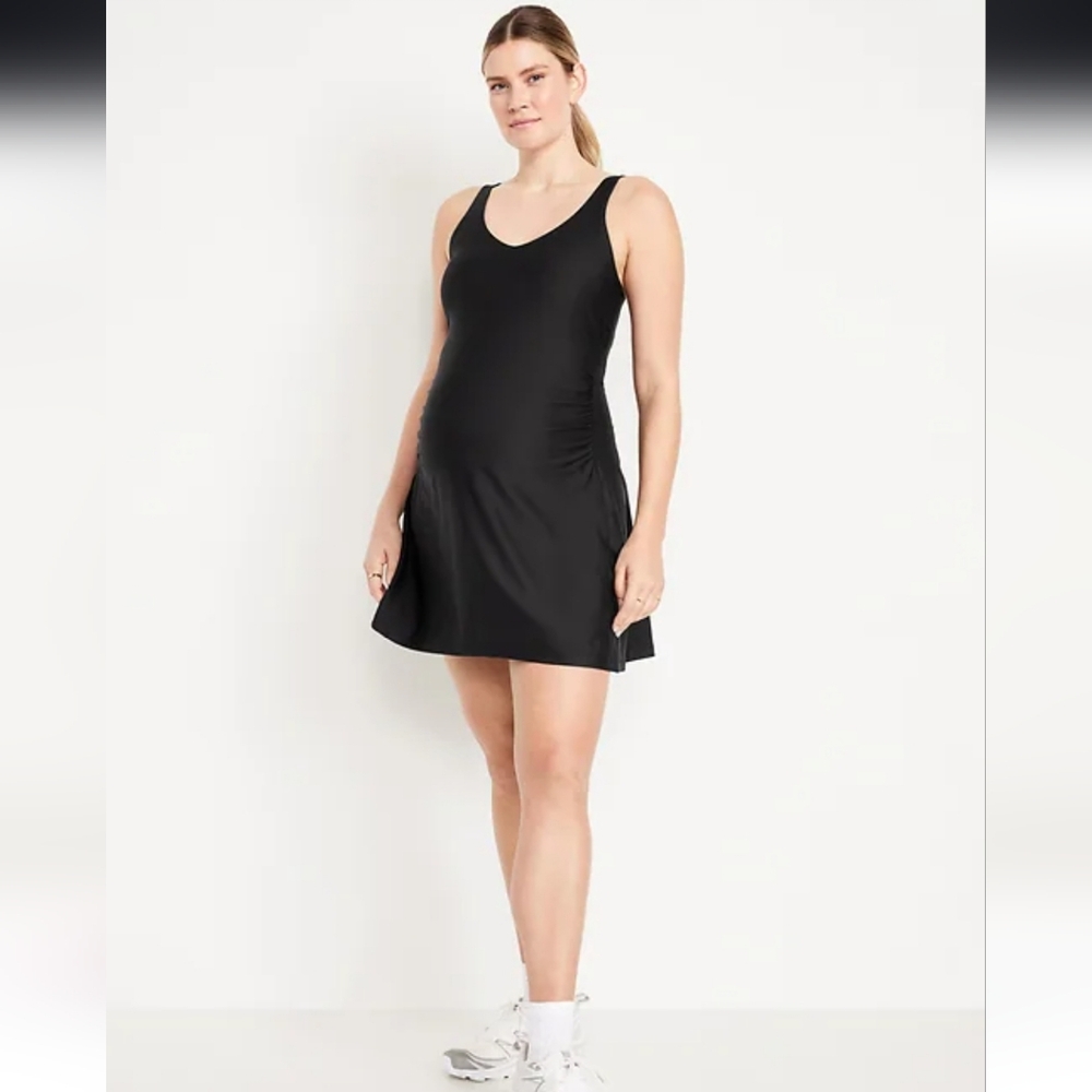 Old Navy Powersoft Medium Maternity Dress Black Skort